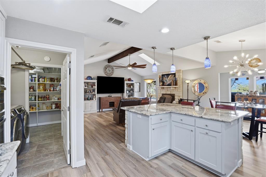 Decordova Bend Estate - Residential