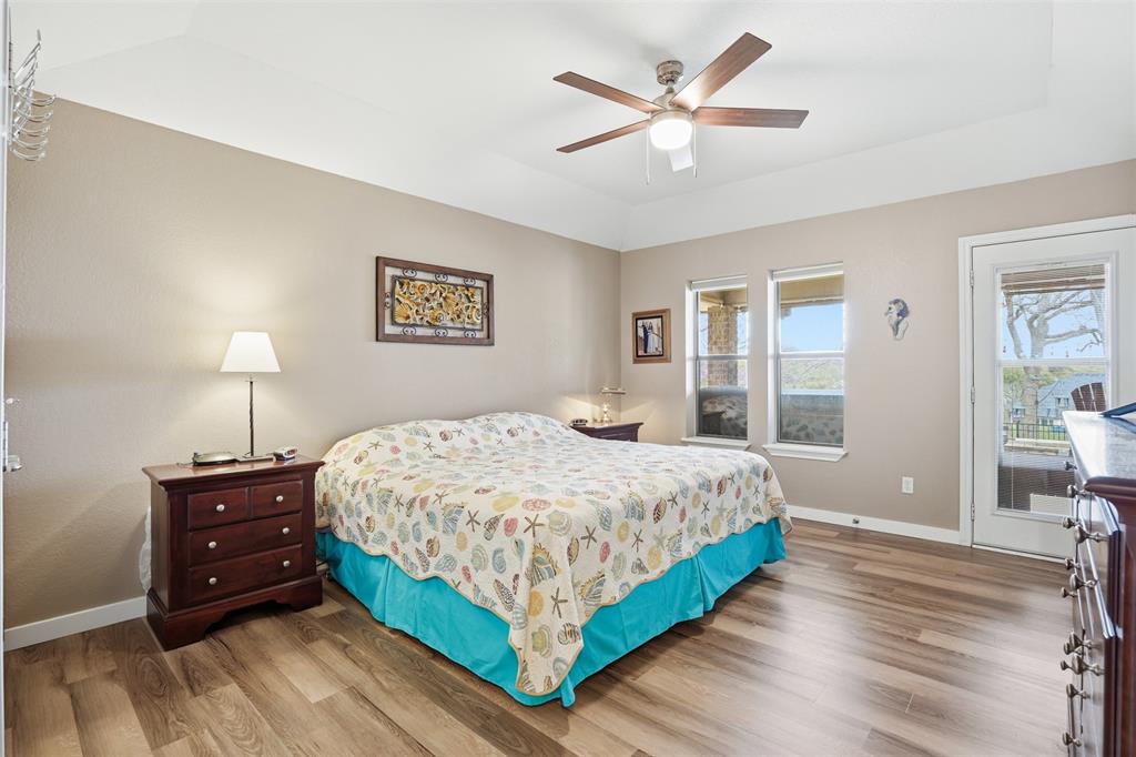 Decordova Bend Estate - Residential