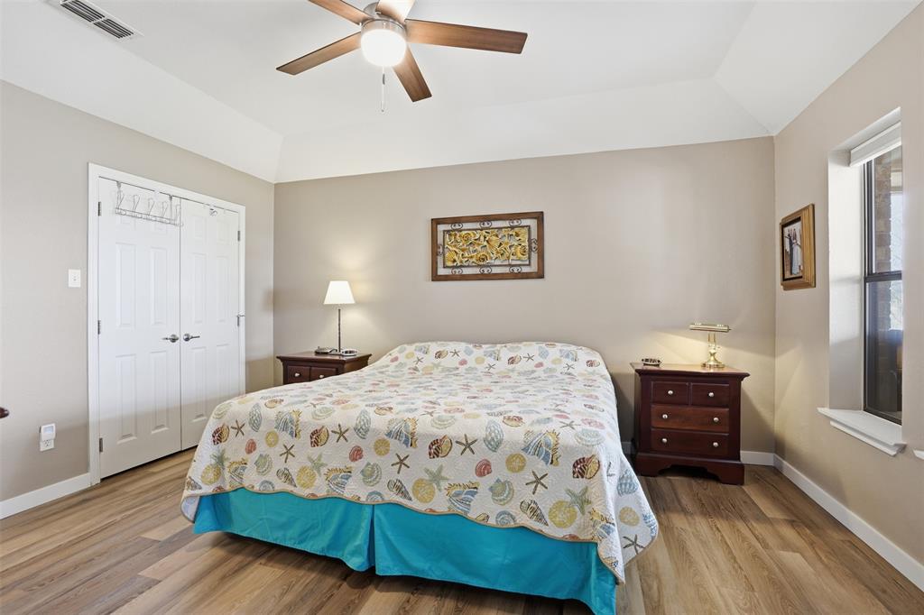 Decordova Bend Estate - Residential