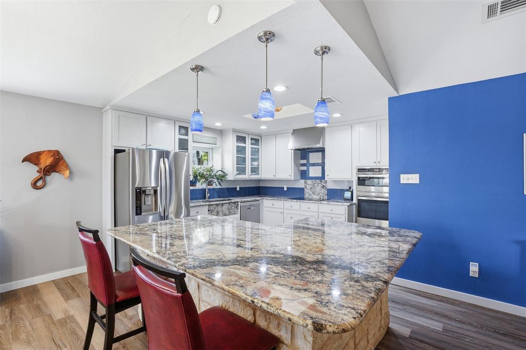 Decordova Bend Estate - Residential