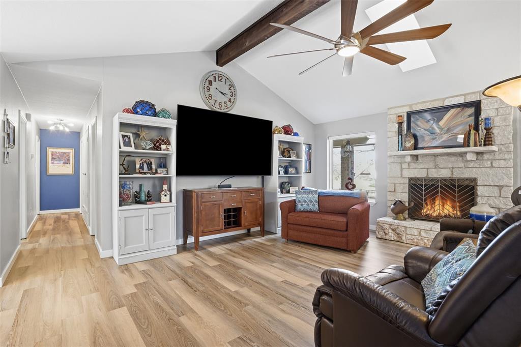 Decordova Bend Estate - Residential