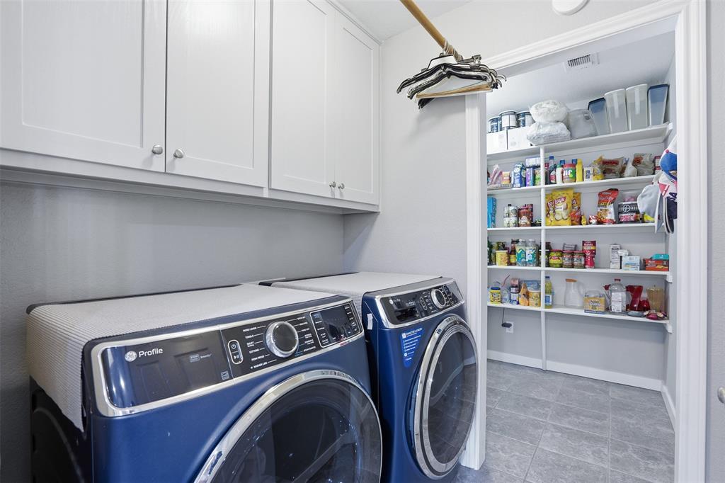 Decordova Bend Estate - Residential