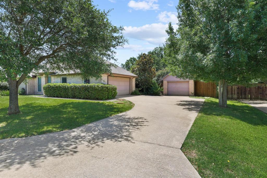 315 Preston Glen