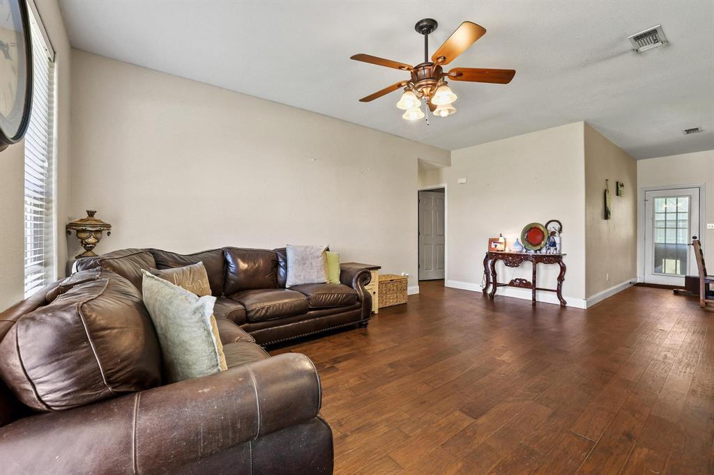 315 Preston Glen