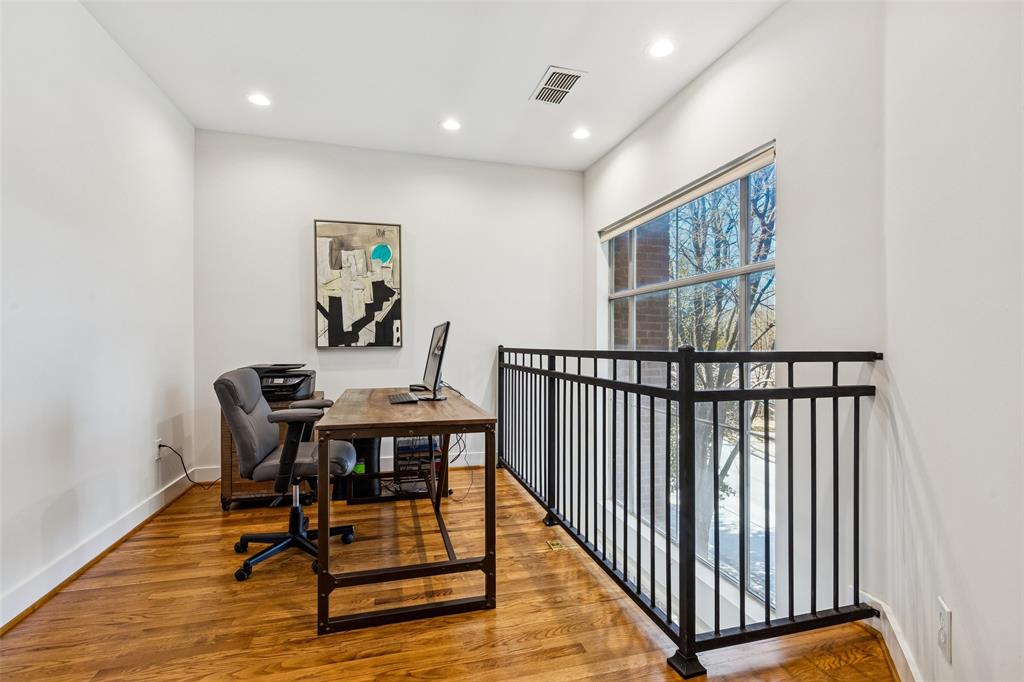 Solo Lofts At Perry Heights Condo - Residential