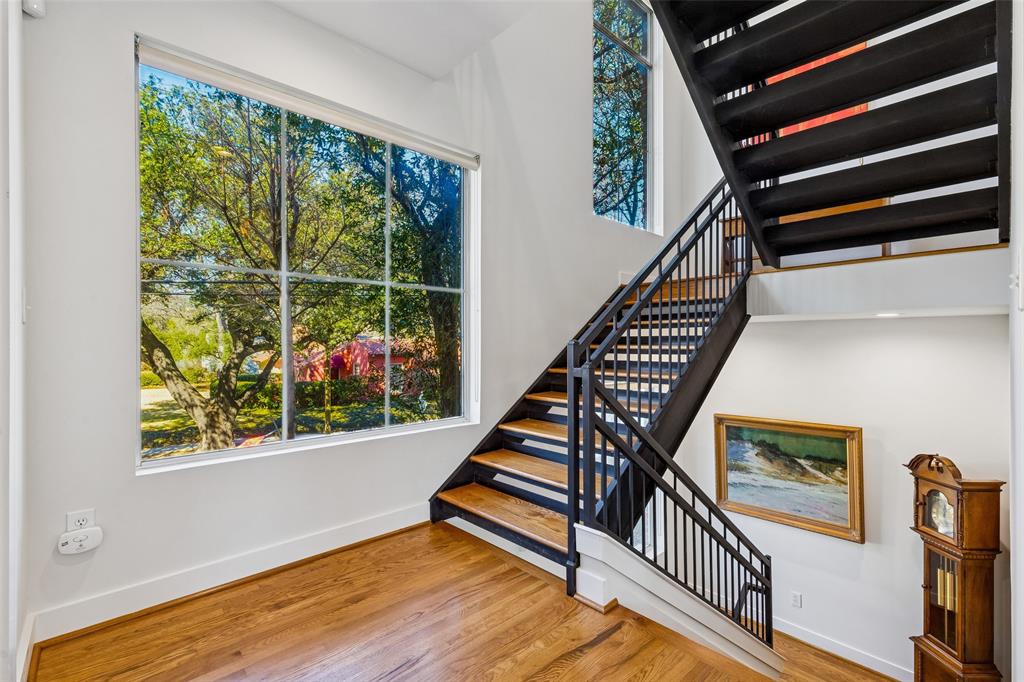 4241 Rawlins Street 14