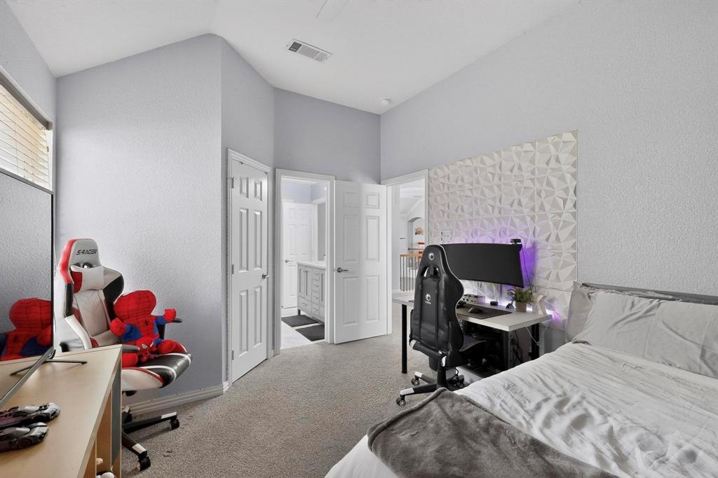 Village At Panther Creek Ph One The - Residential