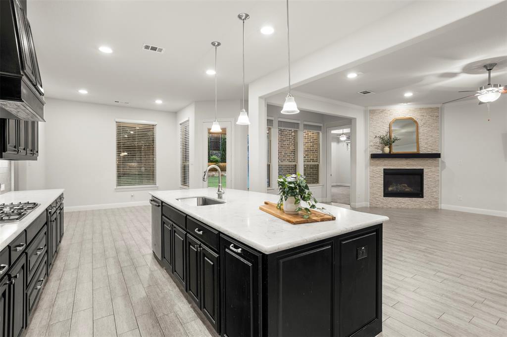 Creekside at Colleyville - Residential