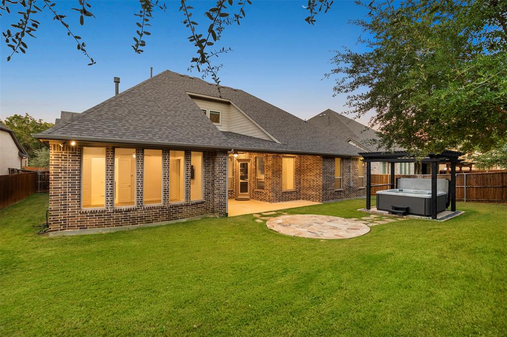 Creekside at Colleyville - Residential