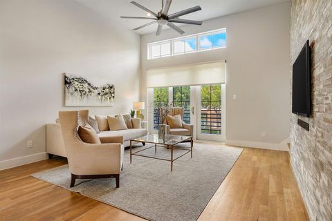 3200 Ross Avenue 6 Dallas TX 75204