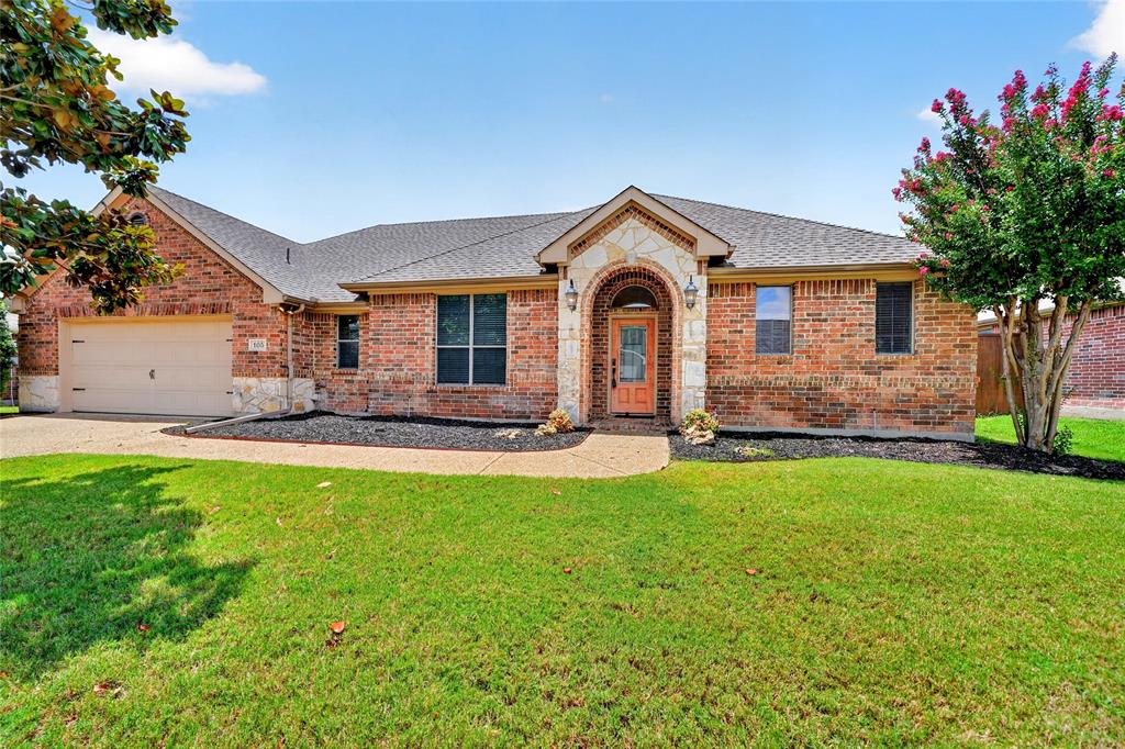 105 Elmwood Trail