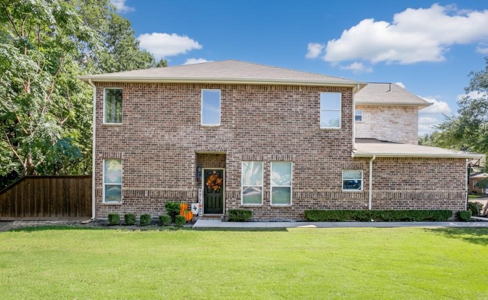 Lewisville, Texas 75067, United States, 3 Bedrooms Bedrooms, ,3 BathroomsBathrooms,Residential,Active,208632