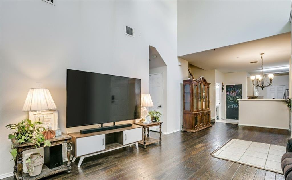 Lewisville, Texas 75067, United States, 3 Bedrooms Bedrooms, ,3 BathroomsBathrooms,Residential,Active,208632