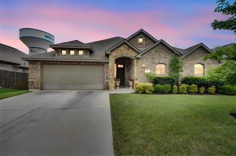 Photo of 3226 Paisley Drive, Midlothian, TX 76065 (MLS # 21310896)