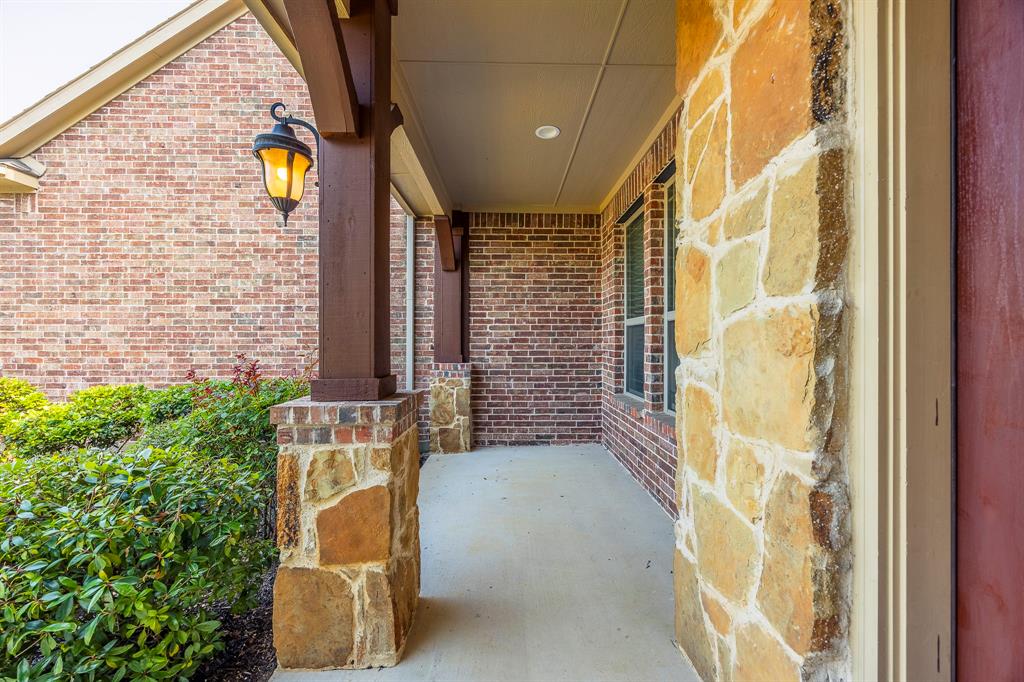6913 Chisholm Trail