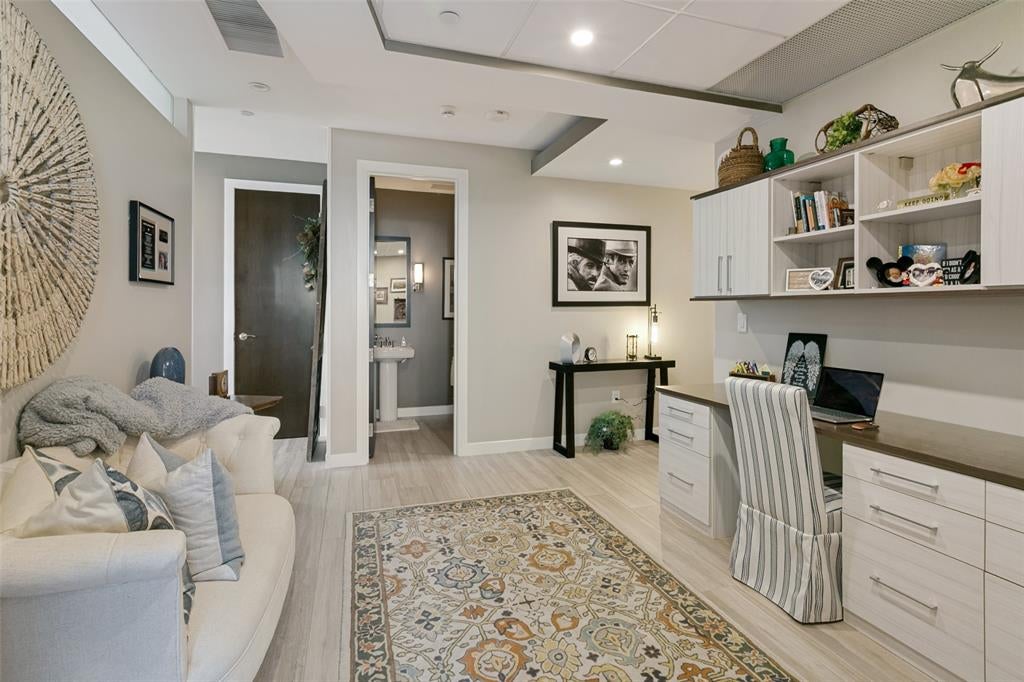2600 W 7th Street 1623