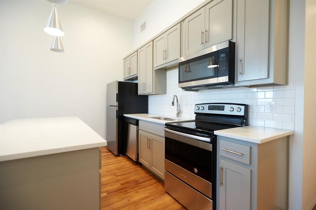 O T Ennis - Residential Lease