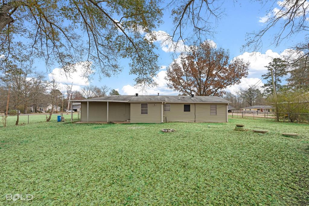 Keithville, Louisiana 71047, United States, 3 Bedrooms Bedrooms, ,1 BathroomBathrooms,Residential,Active,9226