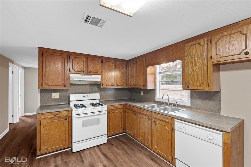 Keithville, Louisiana 71047, United States, 3 Bedrooms Bedrooms, ,1 BathroomBathrooms,Residential,Active,9226