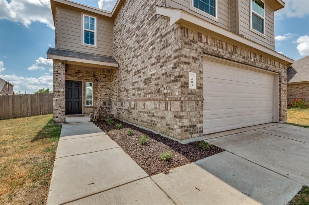 1403 Kinglet Drive