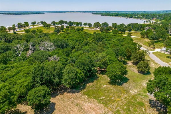 305 CEDAR CREEK LANDING LN, KEMP, TX 75143 - Image 96e2aa623b8d2efda2047f2b74beafd4/3018216569