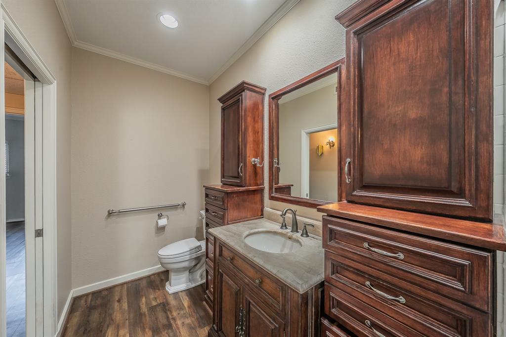 Royale Orleans East Condo - Residential