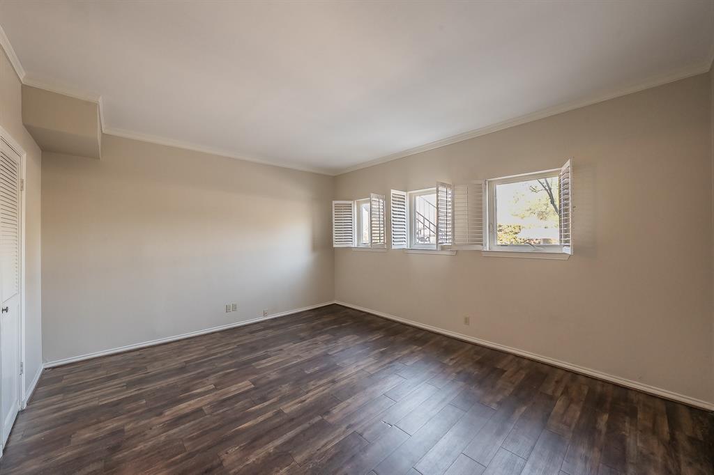 Royale Orleans East Condo - Residential