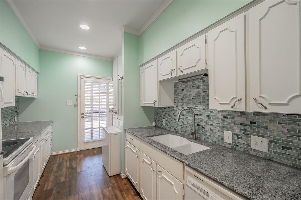 Royale Orleans East Condo - Residential