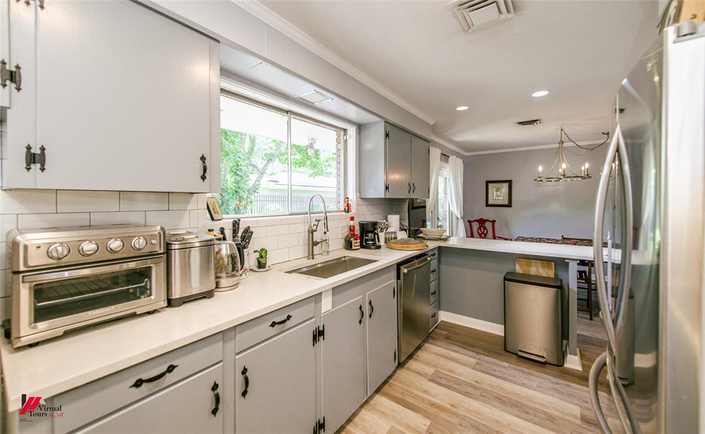 Brothers Broadmoor Terrace Sub - Residential