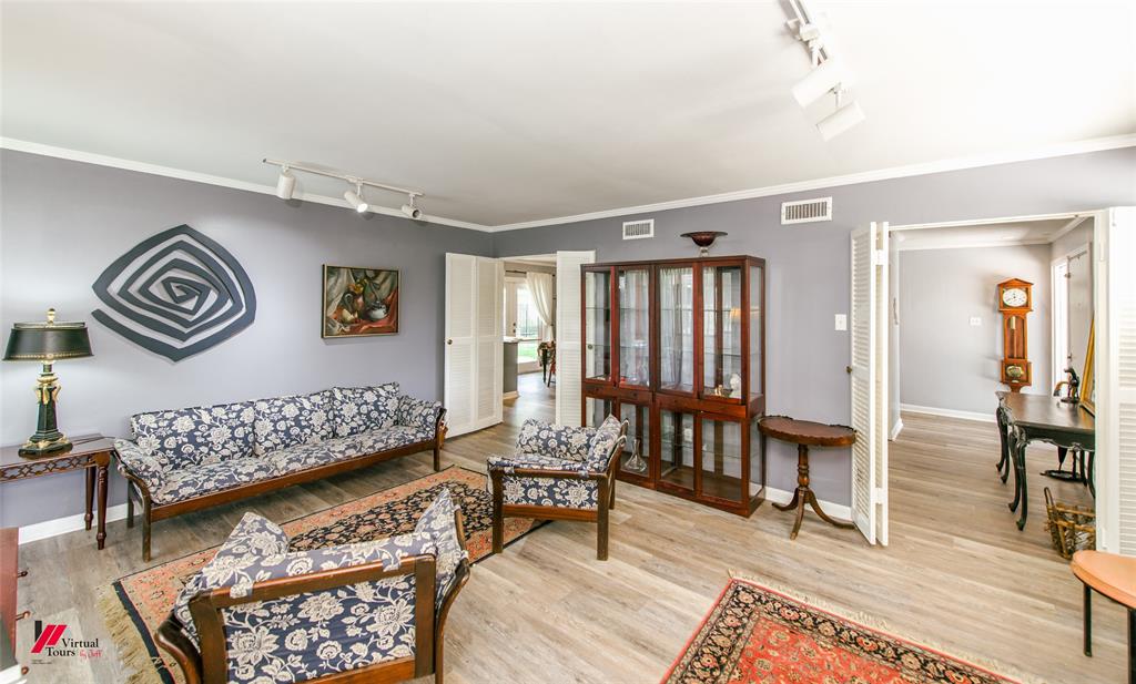 Brothers Broadmoor Terrace Sub - Residential