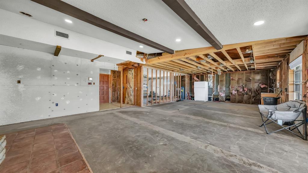 Laguna Tres Estate - Residential