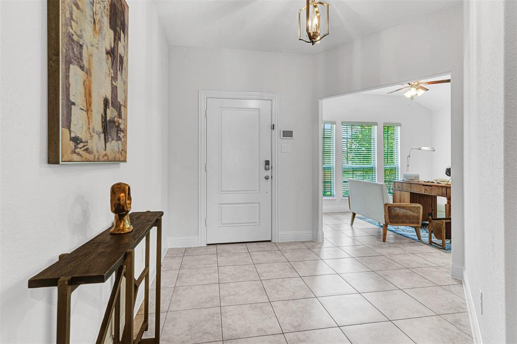 1504 Summit View Lane