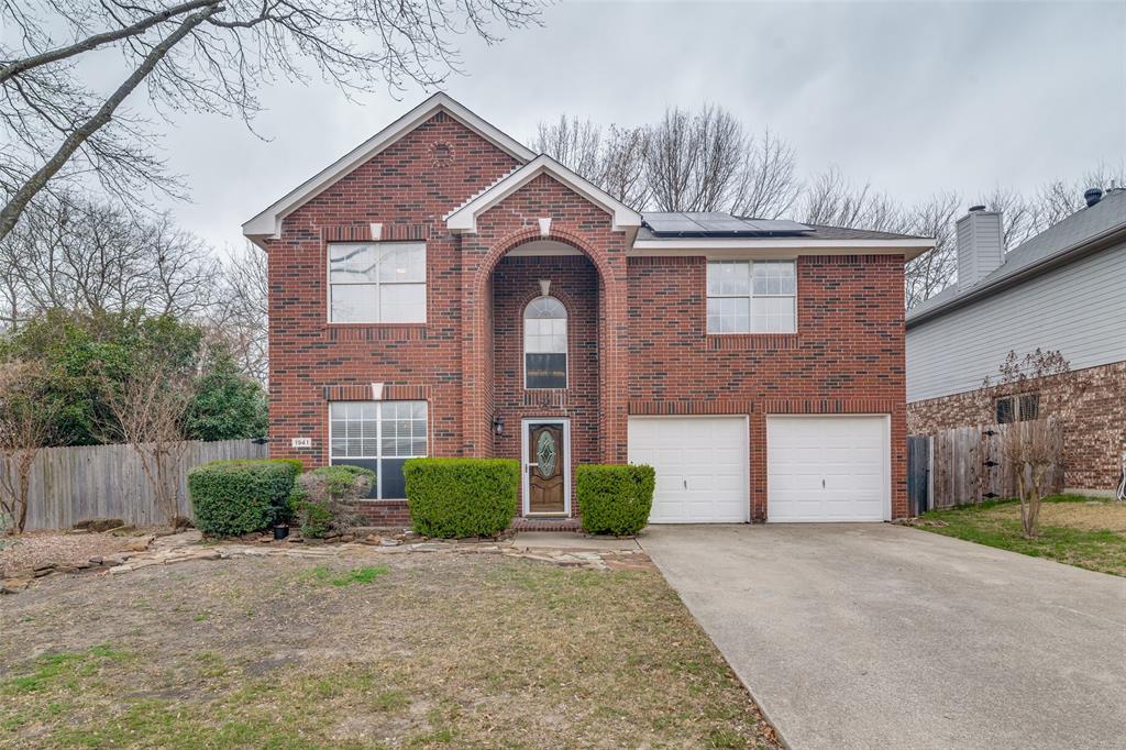 1941 Random Oaks Drive