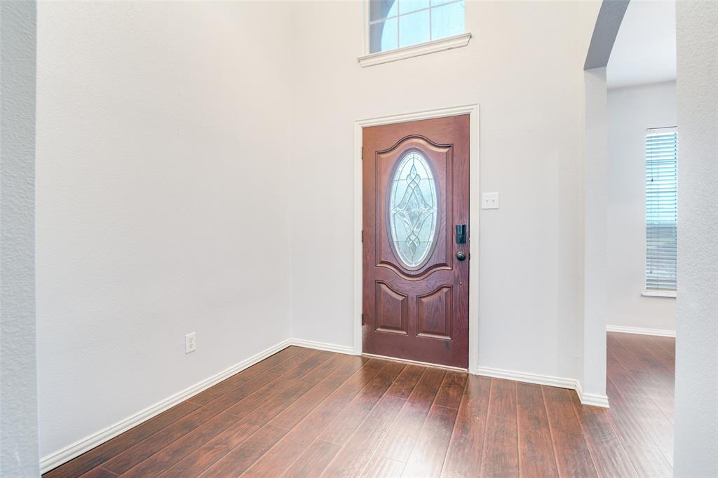 1941 Random Oaks Drive