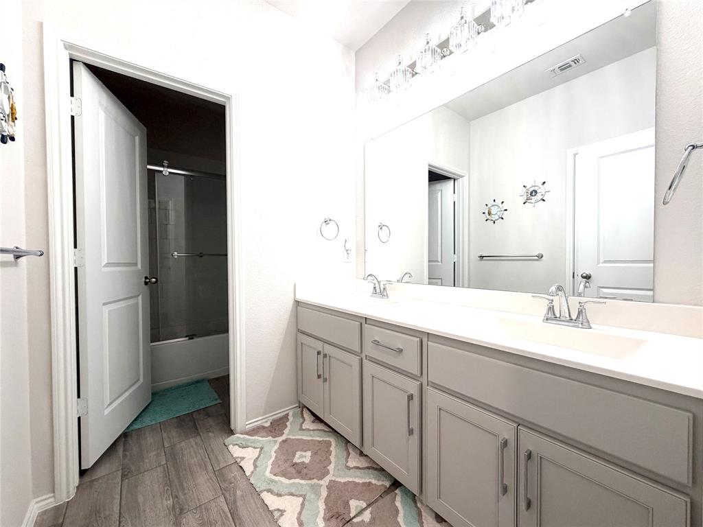 HEARTLAND - Residential