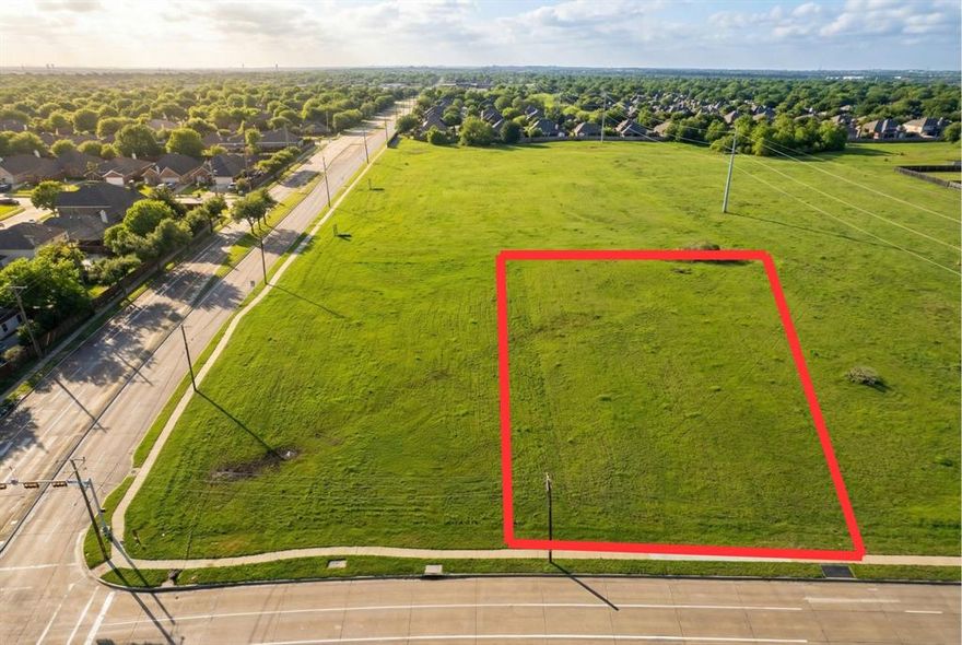 Discover an amazing opportunity at the northwest corner of Polo and Robinson, where potential and location converge. This unimproved commercial land lot presents a blank canvas for your vision. There are established residential communities nearby, providing growing opportunities for a customer base. This lot is just a short drive to I-20, ensuring excellent connectivity to a wider region. You don't want to miss this!