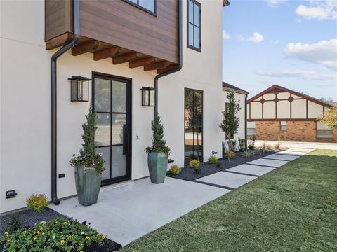 A home in Colleyville