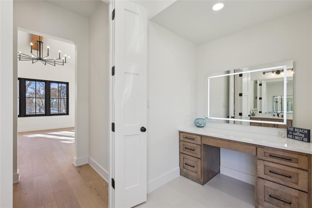 Oak Crest Hills - Residential