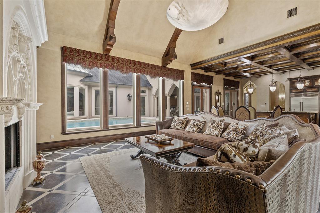 Stonebriar Country Club Estate - Residential