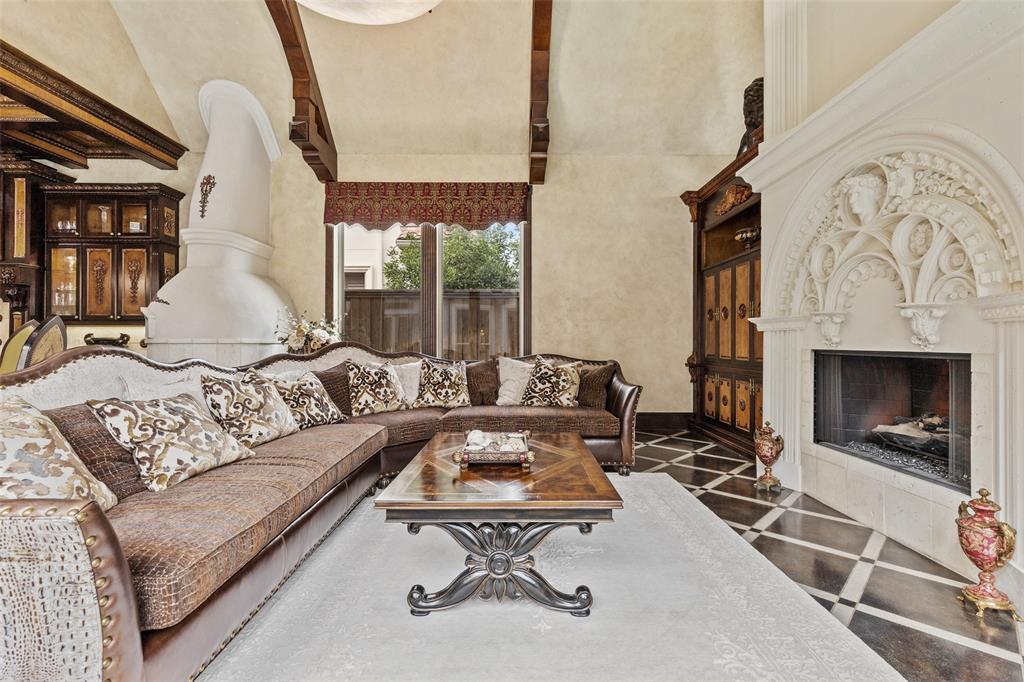 Stonebriar Country Club Estate - Residential