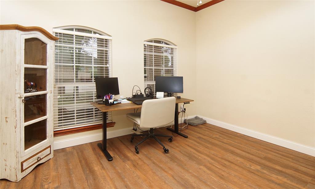 403 Stonegate Boulevard