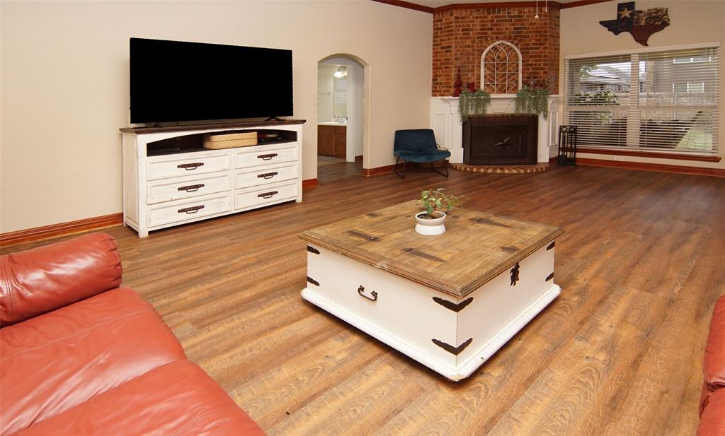 403 Stonegate Boulevard