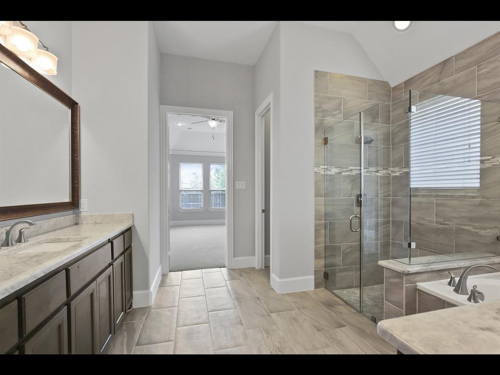 Carillon - Residential