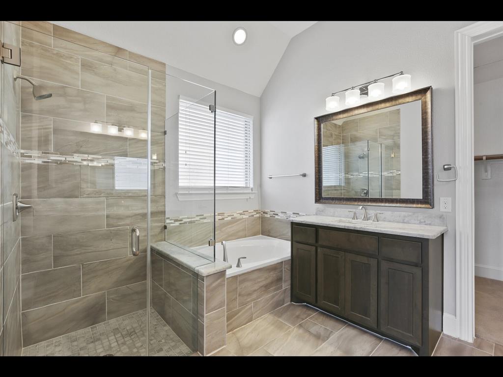 Carillon - Residential