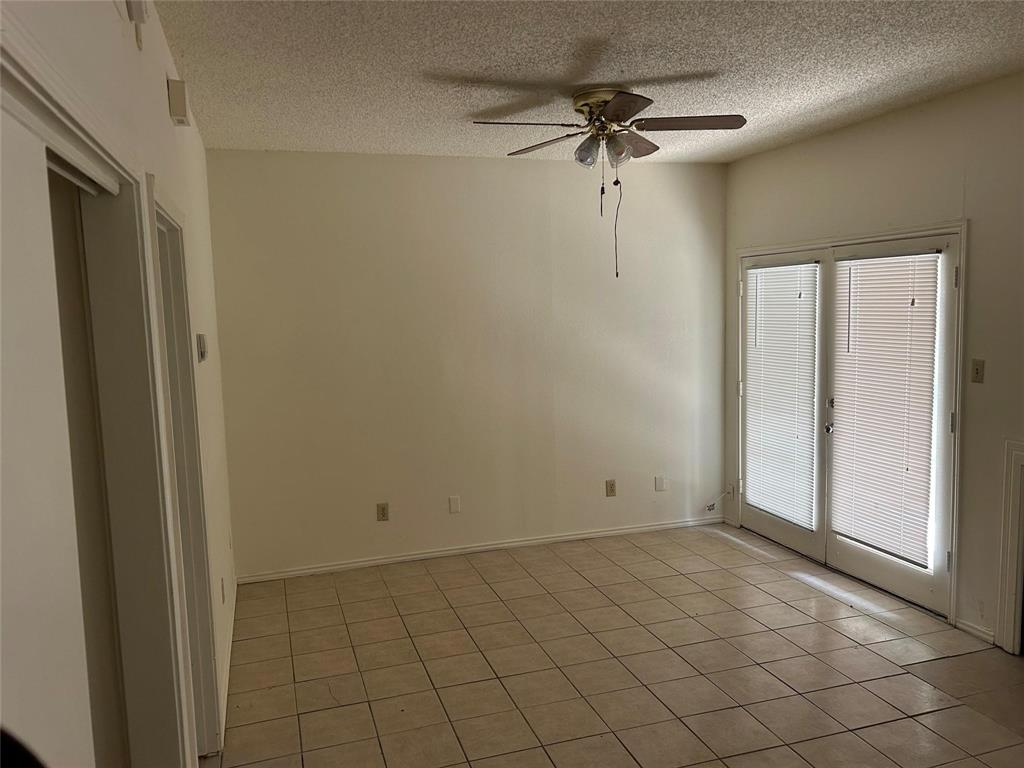 Twin Creek Collections - Residential