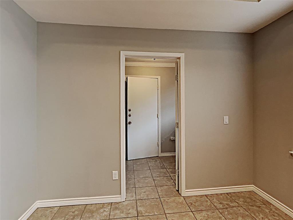 Fountain Park Third Sec - Residential Lease