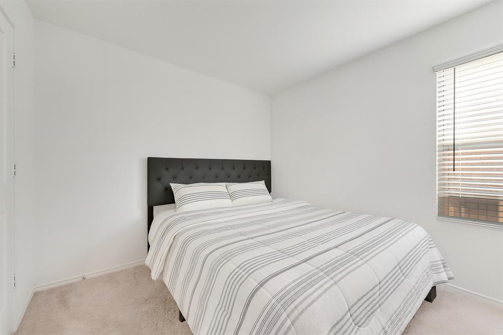 Falcon Heights Village 1 - Residential