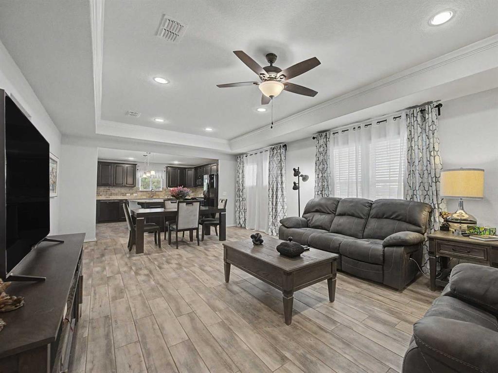 6993 Hickory Creek Drive