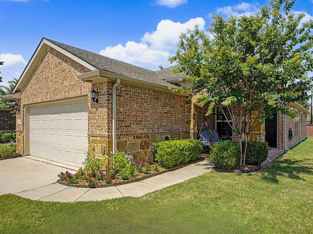 6993 Hickory Creek Drive