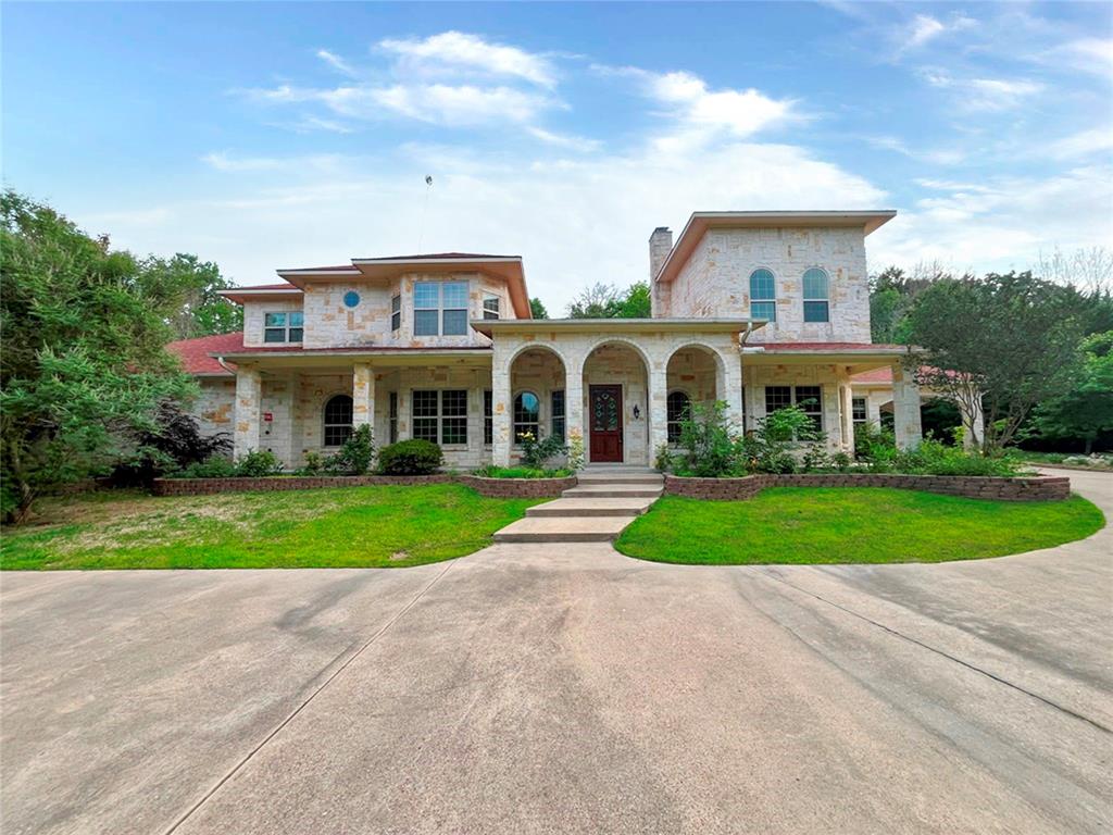 636 Duck Creek Way
